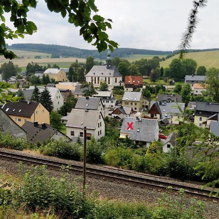 Ferienwohnung Bimmelbahn-Blick Neudorf  Buitenkant foto