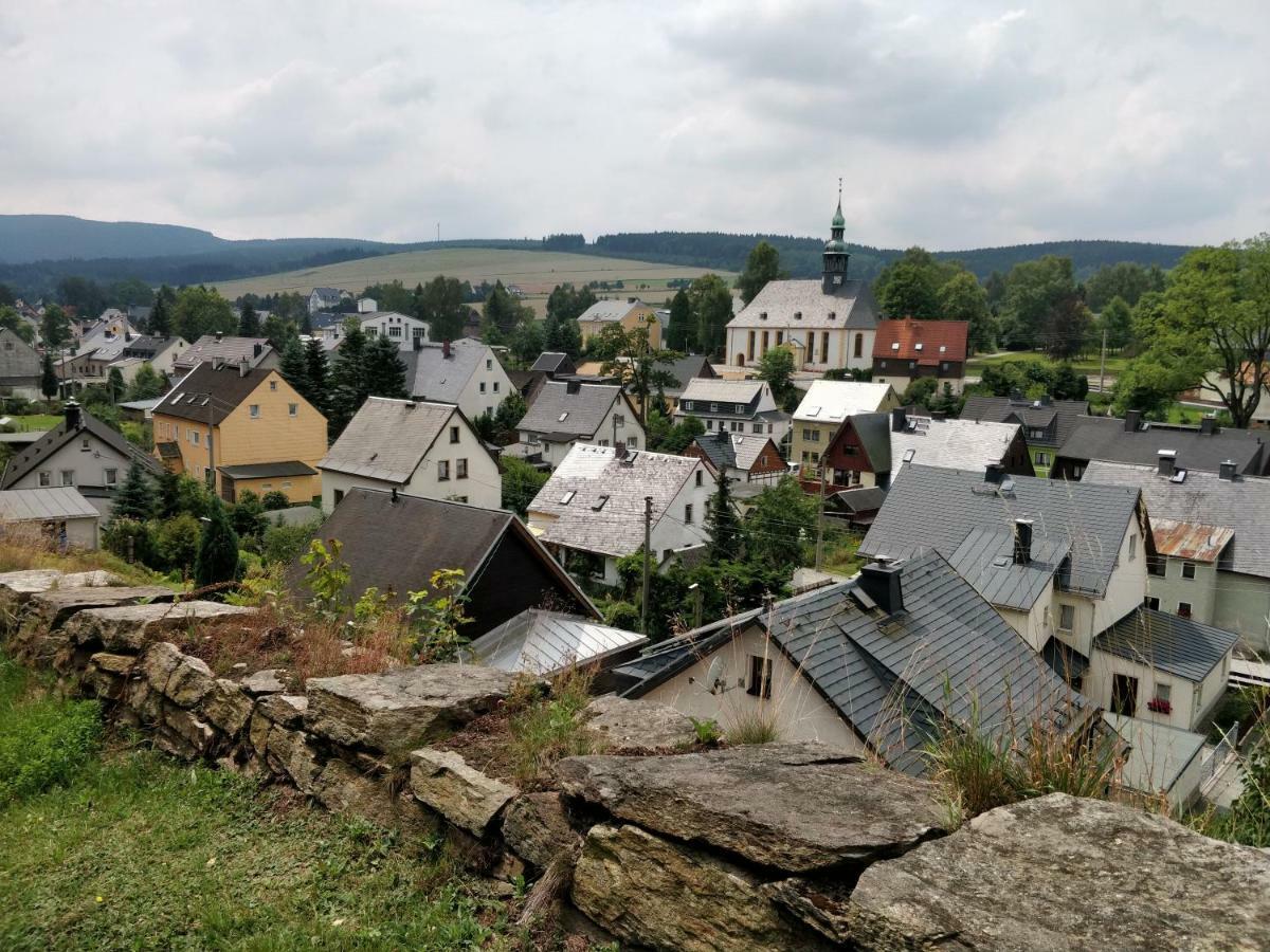 Ferienwohnung Bimmelbahn-Blick Neudorf  Buitenkant foto